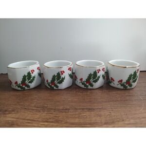 Christmas Holiday Holly Gold Trim Porcelain Napkin Ring Set of 4 Made in Japan